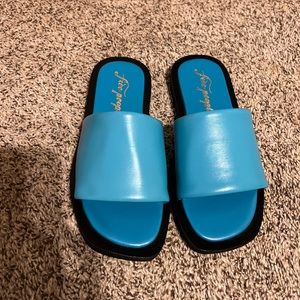 NIB Free People slides Size 38